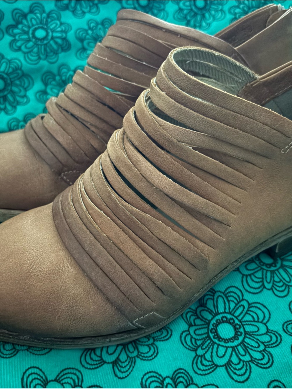Free People LOST Valley ankle boots 7.5/38 Anthropologie